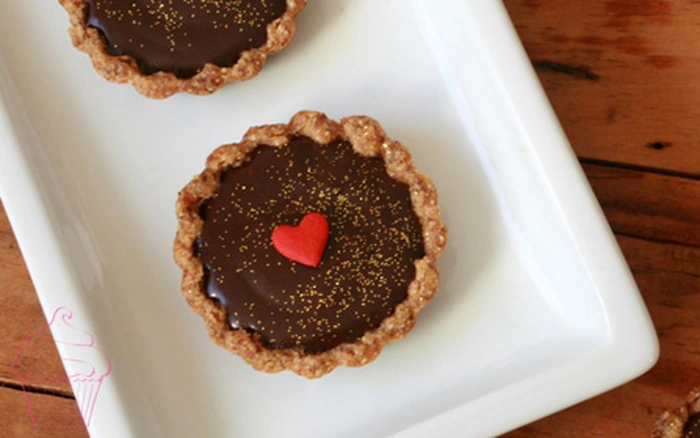Khám phá cách làm bánh tart chocolate cà phê DIKEDO thơm ngon với sự hòa quyện hoàn hảo giữa chocolate và cà phê, dễ thực hiện tại nhà.